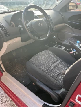 Kia Ceed, снимка 5