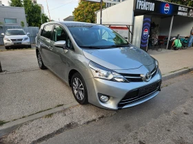 Обява за продажба на Toyota Verso 2.0 124kc 6+ 1 ~12 890 лв. - изображение 4