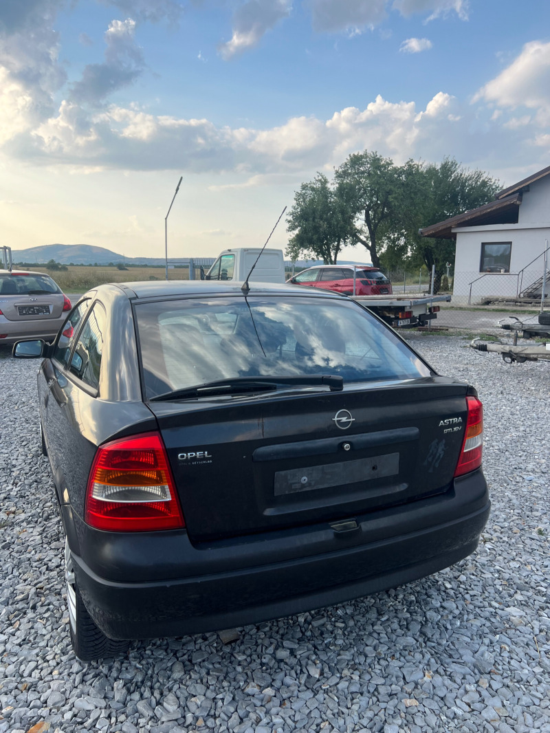 Opel Astra 2000, снимка 5 - Автомобили и джипове - 47219472