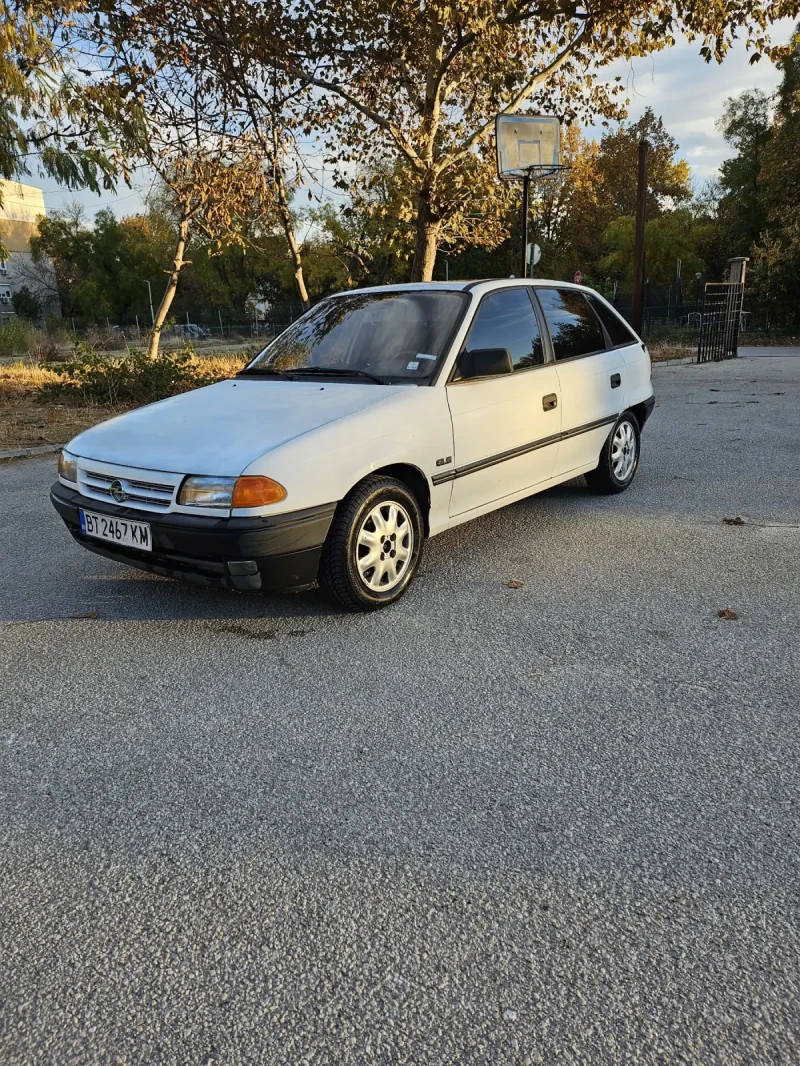 Opel Astra, снимка 7 - Автомобили и джипове - 47838855