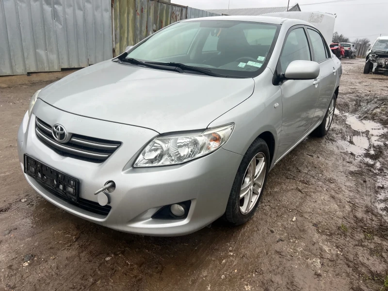 Toyota Corolla 1.6i, снимка 2 - Автомобили и джипове - 48245864