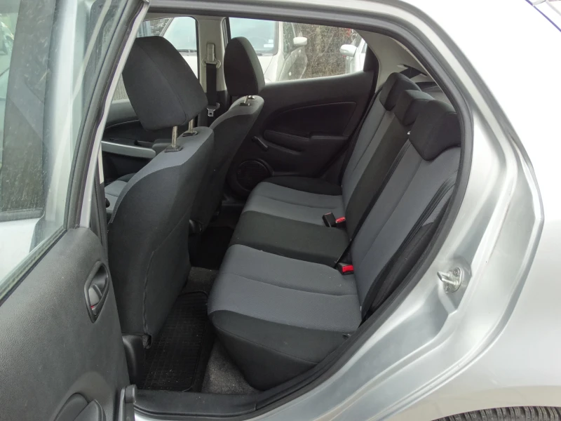 Mazda 2 1.3I EURO 4, снимка 13 - Автомобили и джипове - 48416536