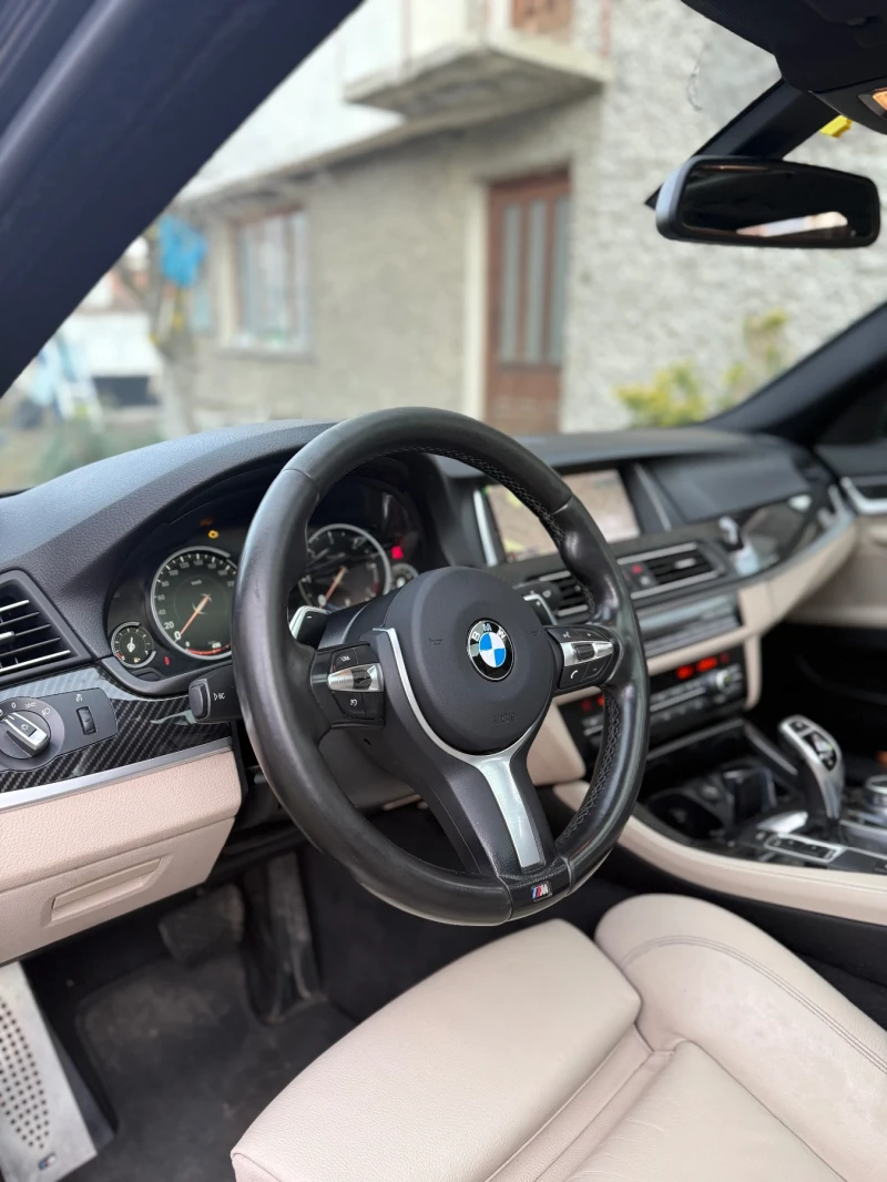 BMW 530 PANORAMA/X-DRIVE/M-PACK, снимка 9 - Автомобили и джипове - 48883733