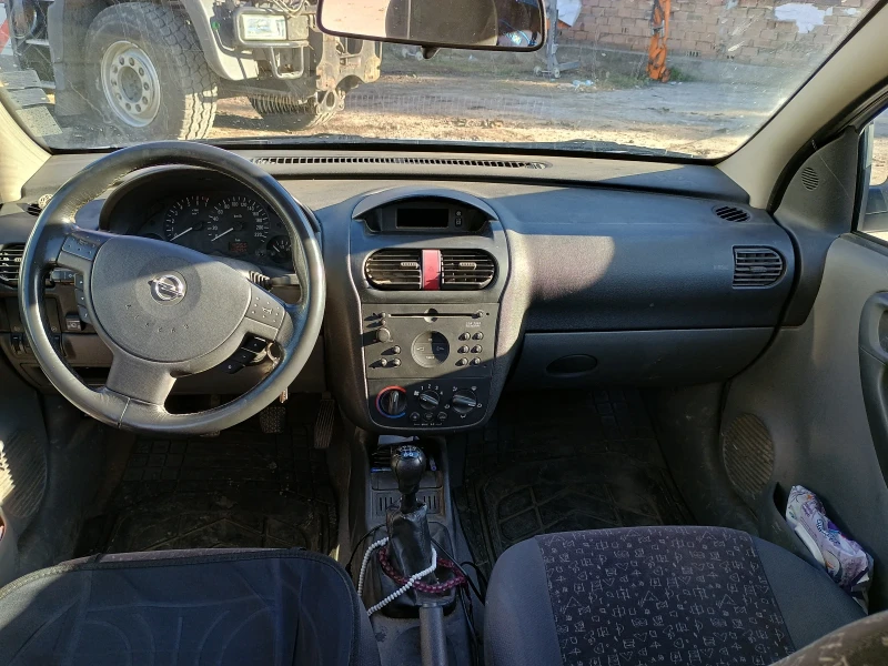 Opel Corsa 1.2 16 v, снимка 9 - Автомобили и джипове - 49235471