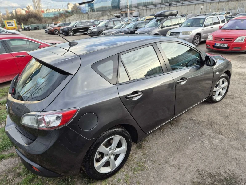 Mazda 3, снимка 6 - Автомобили и джипове - 49556356