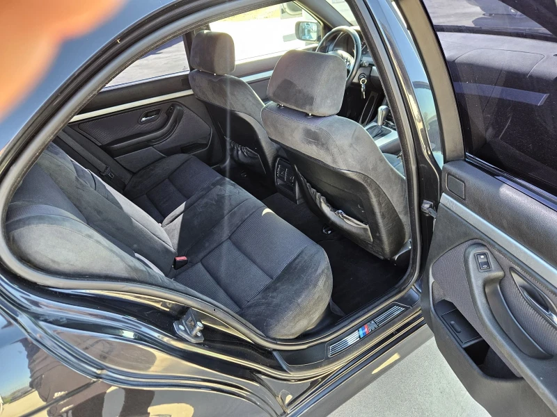 BMW 525 D 163к.с. М-пакет, снимка 14 - Автомобили и джипове - 50093964