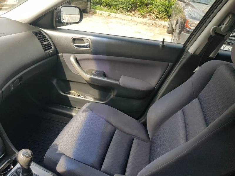 Honda Accord, снимка 4 - Автомобили и джипове - 51920489