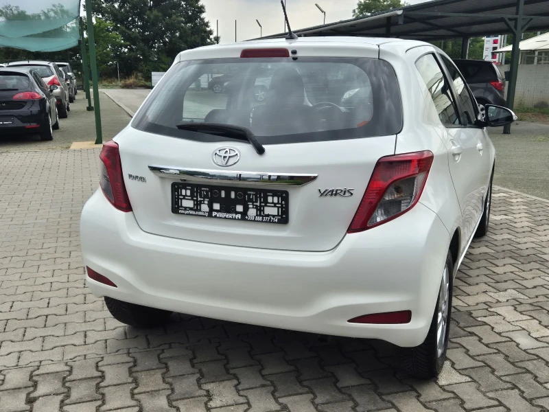 Toyota Yaris 1.4 диз. 90к.с., снимка 8 - Автомобили и джипове - 51214824