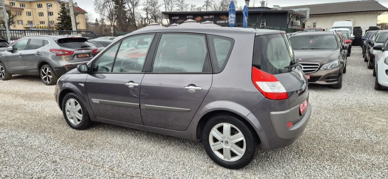 Renault Scenic 2.0-135кс.6скор., снимка 8 - Автомобили и джипове - 53271489