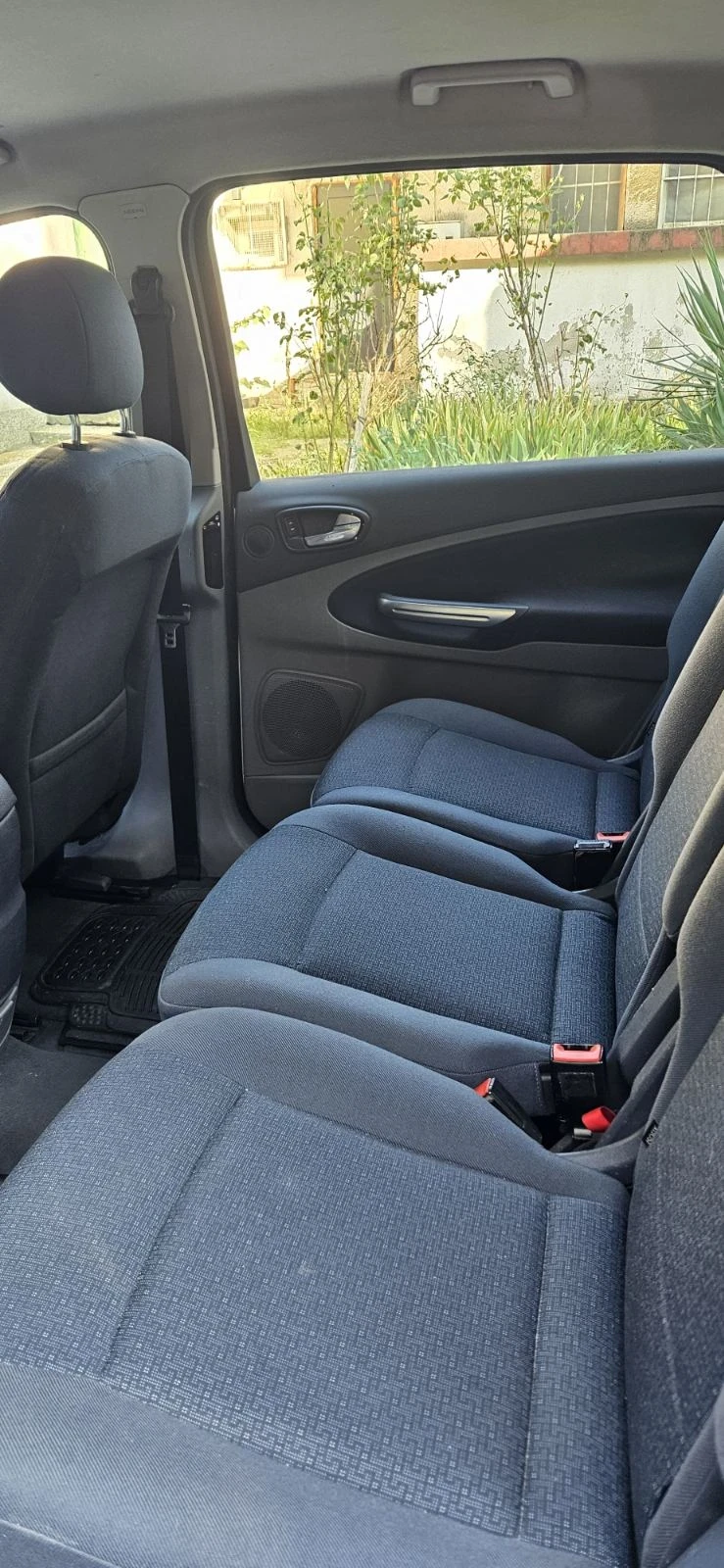Ford S-Max  - изображение 8