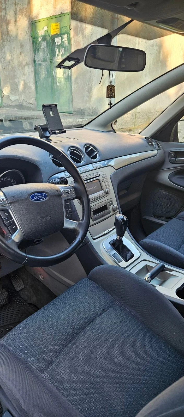Ford S-Max  - изображение 9