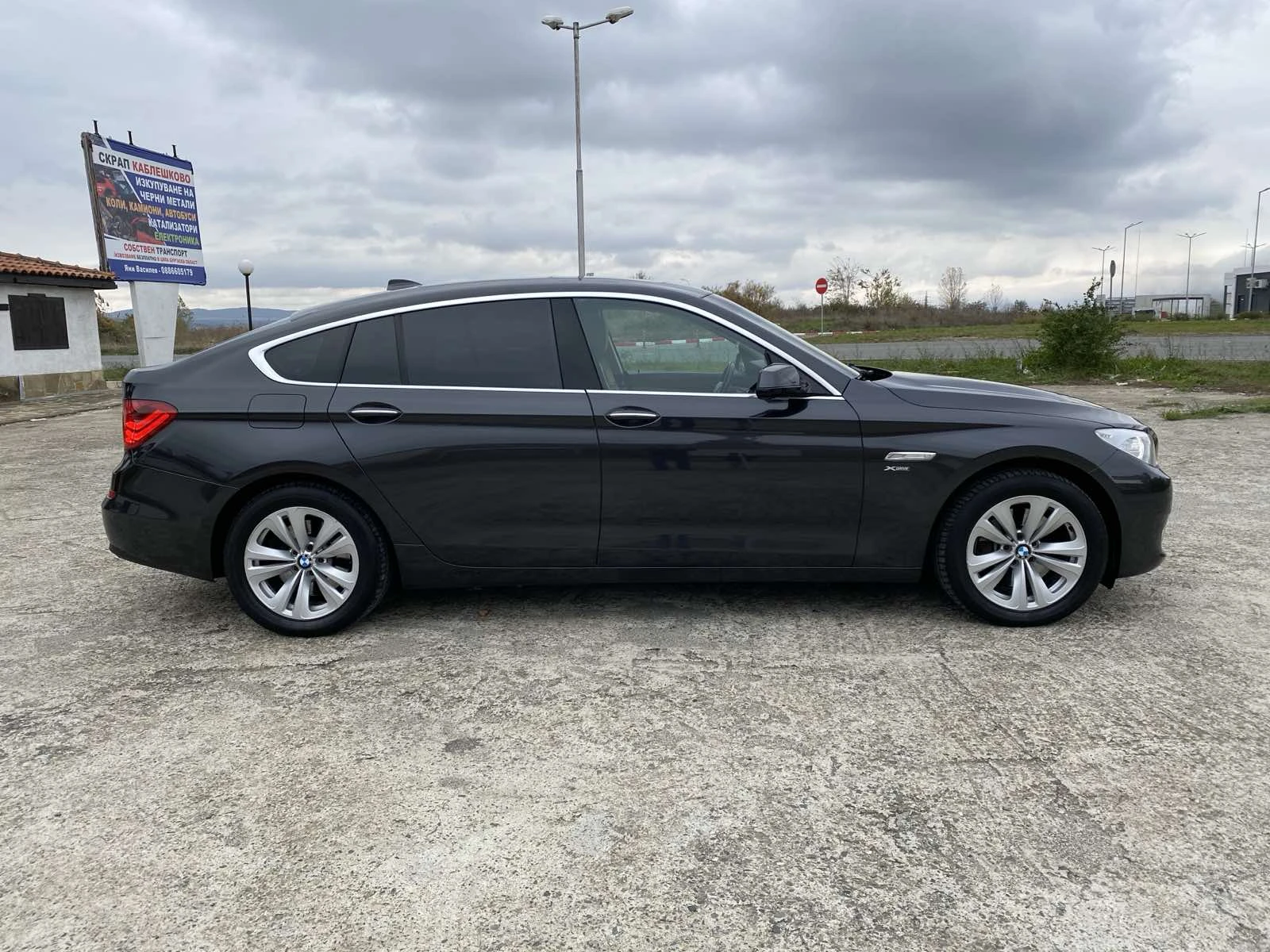 BMW 5 Gran Turismo 535d Xdrive - изображение 3