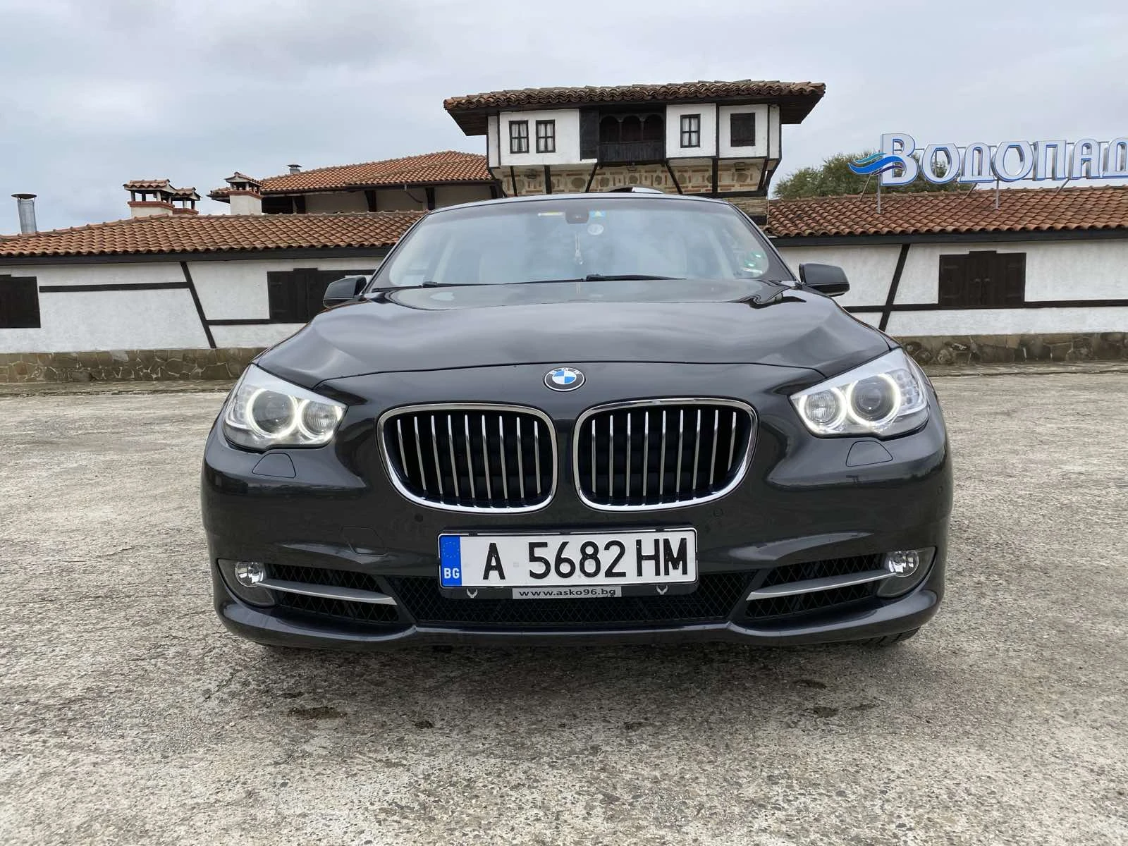 BMW 5 Gran Turismo 535d Xdrive - изображение 2