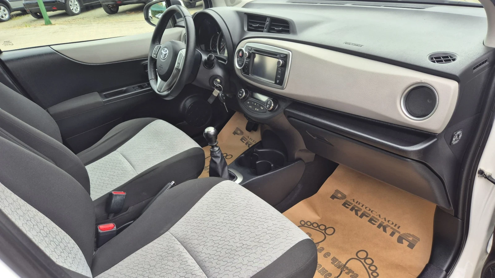 Toyota Yaris 1.4 . 90.. | Mobile.bg   14