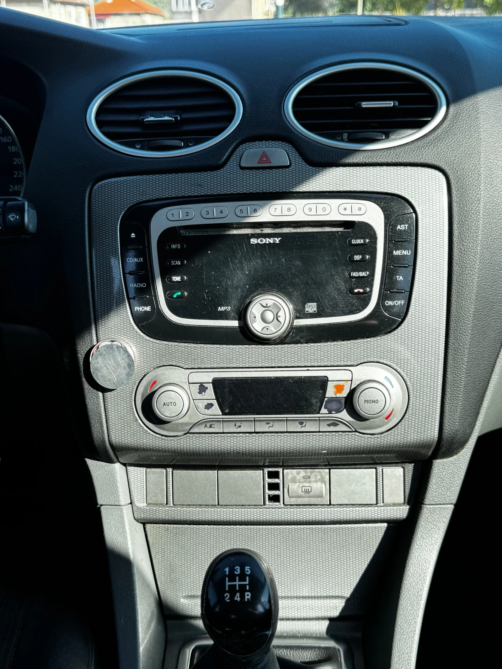 Ford Focus  - изображение 10
