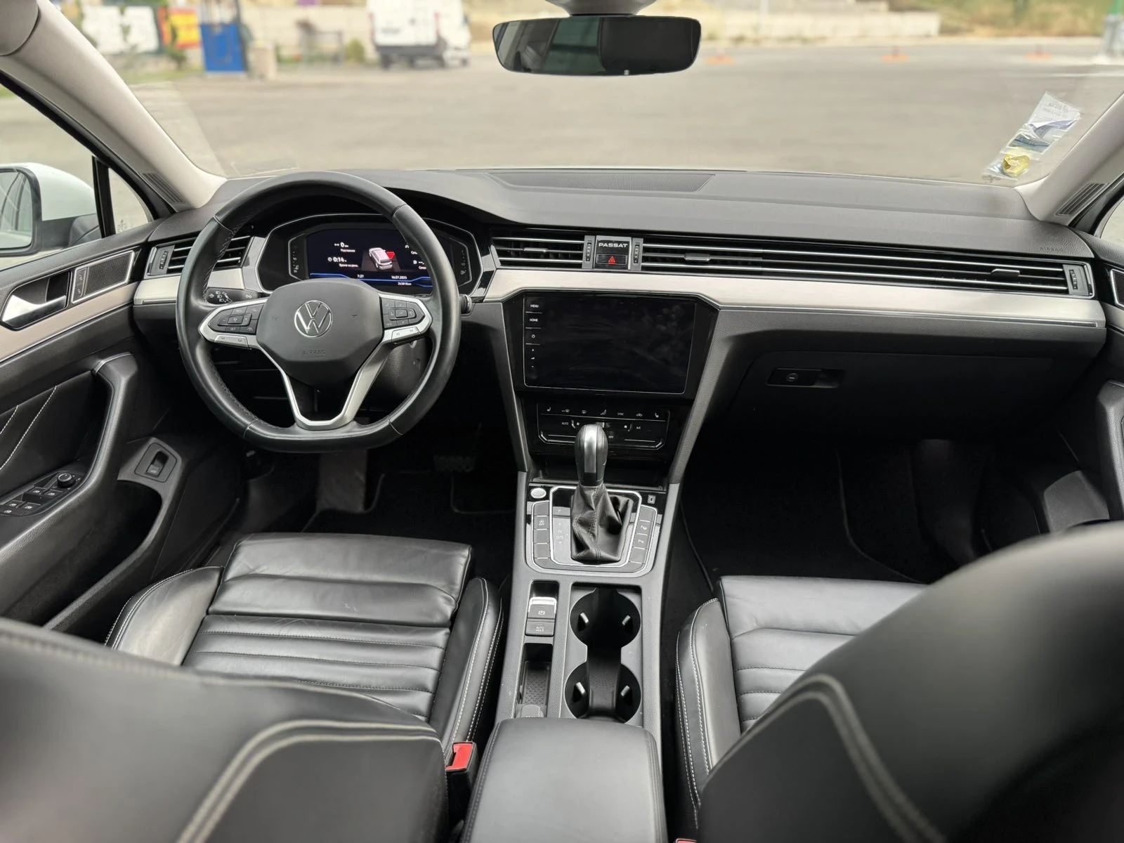 VW Passat  - изображение 7