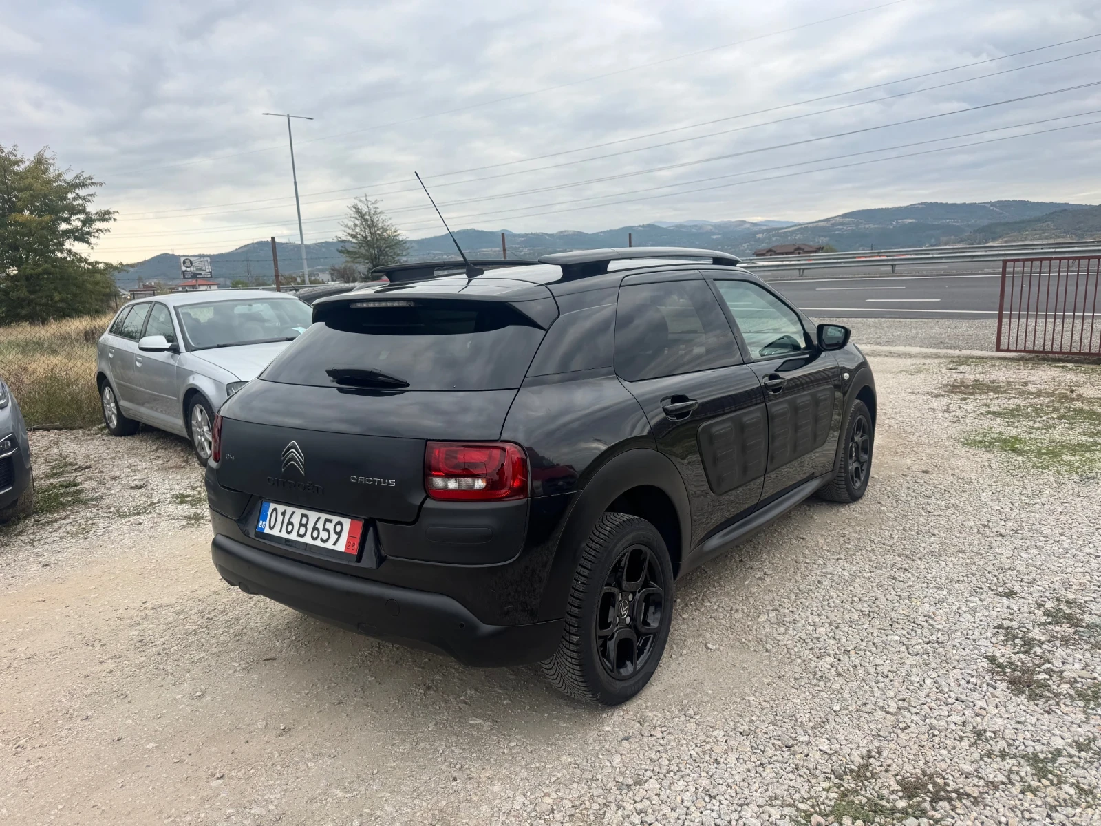 Citroen C4 Cactus Avtomatik eu6 - изображение 5