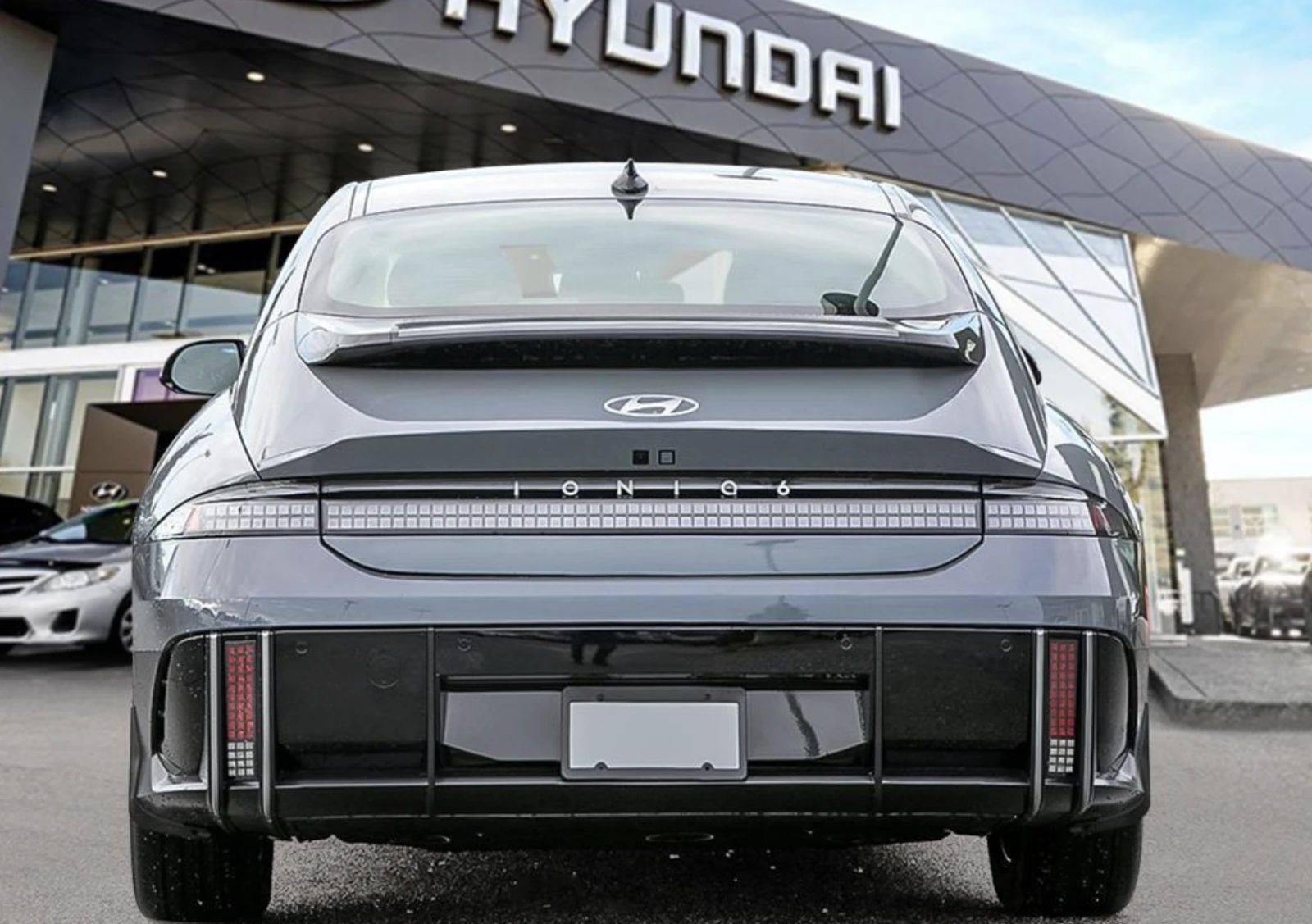 Hyundai Ioniq 6 Preferred RWD Long Range  | Mobile.bg   2