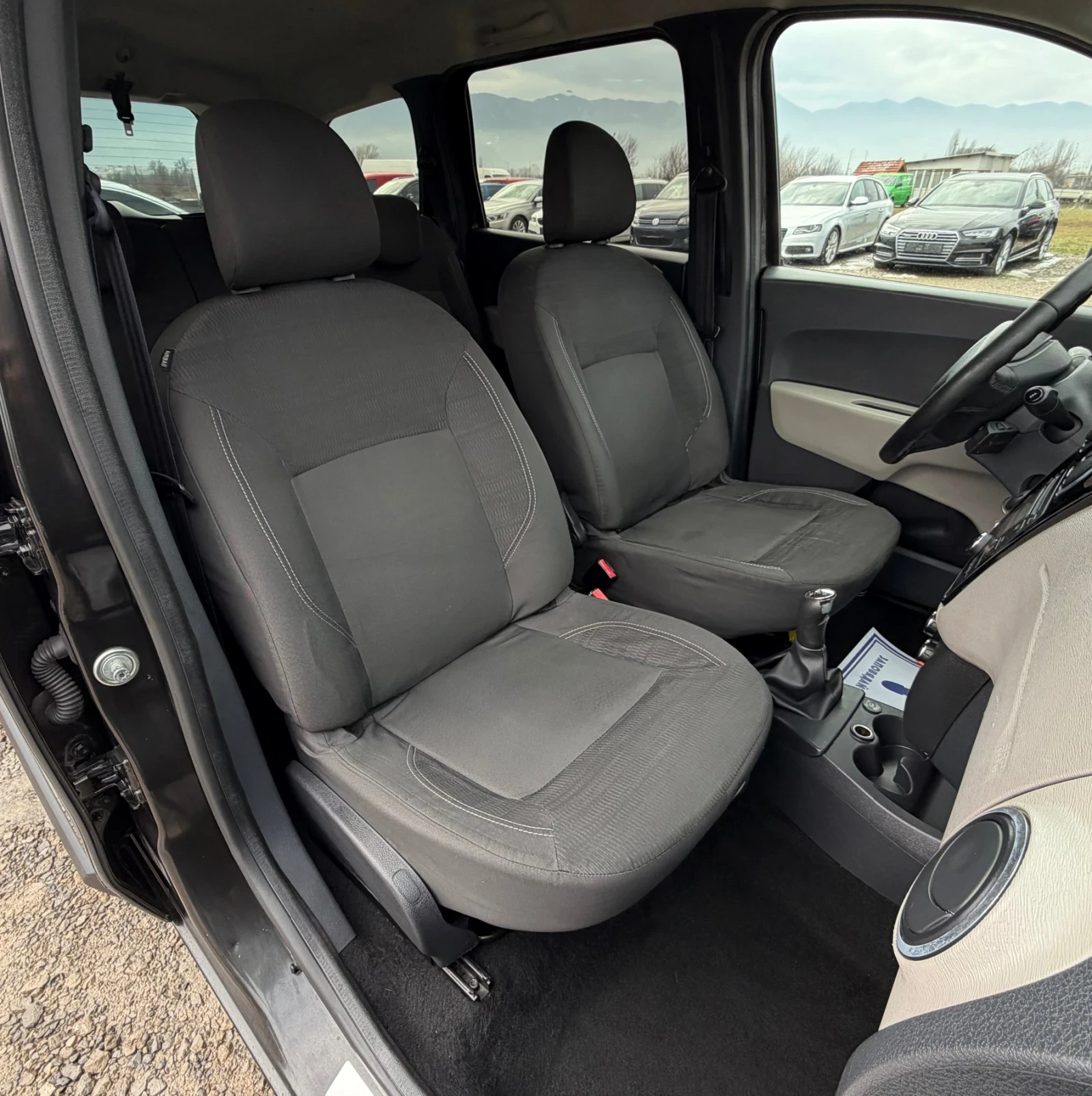 Dacia Lodgy 1.6i 82�.� * ���* * ��������*  | Mobile.bg � ����������� 13