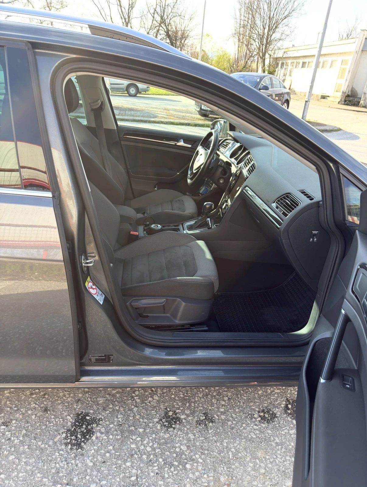 VW Golf Variant R-line, снимка 10 - Автомобили и джипове - 54666811