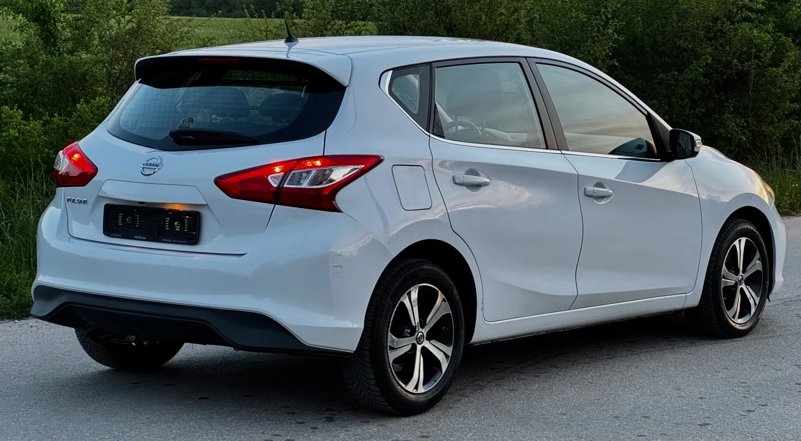 Nissan Pulsar 1.5DCI/110кс, снимка 8 - Автомобили и джипове - 54380027