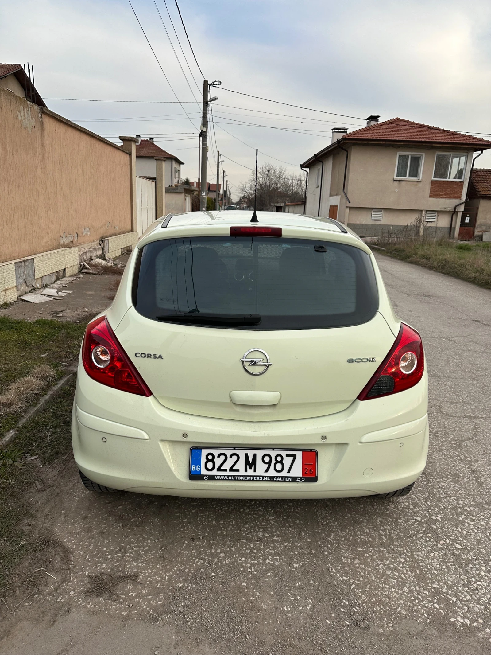 Opel Corsa, снимка 5 - Автомобили и джипове - 54444981