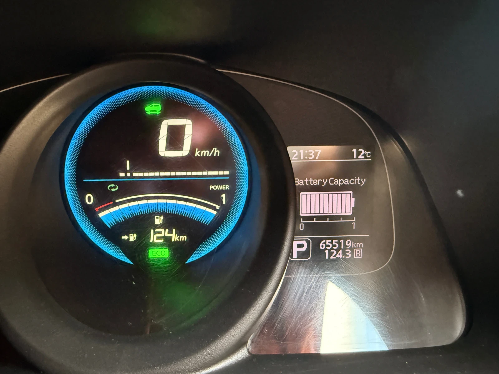 Nissan e-NV200 24kwh, 65000km, снимка 13 - Автомобили и джипове - 54577322