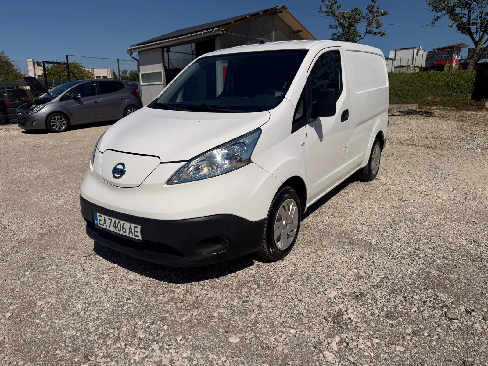 Nissan e-NV200 24kwh, 65000km, снимка 3 - Автомобили и джипове - 54577322