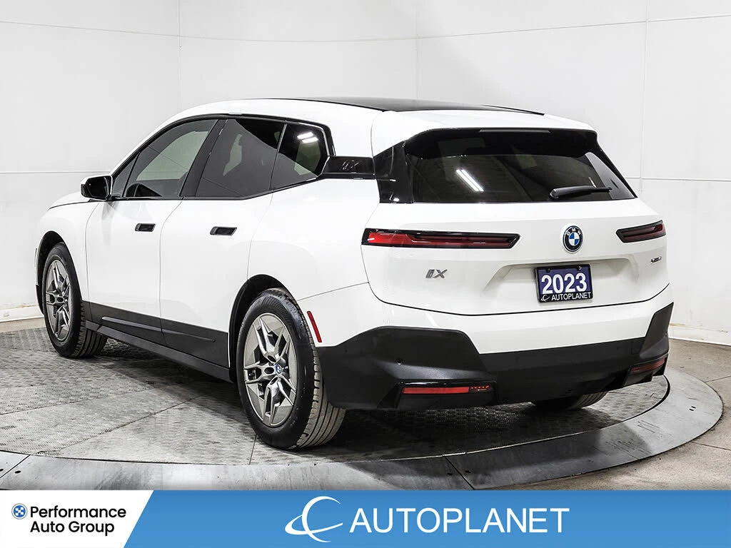 BMW iX XDRIVE* 40i* AWD* ХЕДЪП* МАСАЖ* ОБДУХВАНЕ* 360КАМЕ, снимка 4 - Автомобили и джипове - 55050751