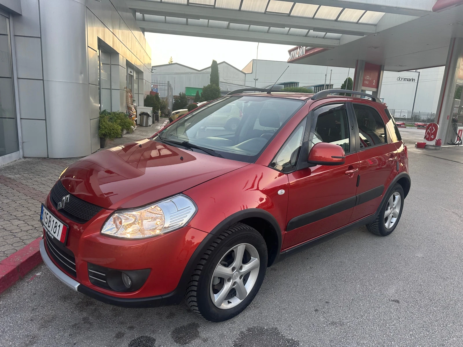 Suzuki SX4 1.6 I Автоматик, снимка 5 - Автомобили и джипове - 55157467