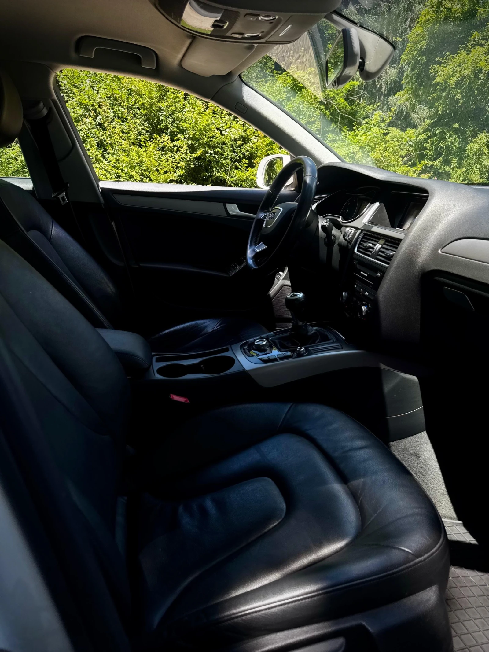 Audi A4 2.0TDI 190kc, снимка 11 - Автомобили и джипове - 55299637