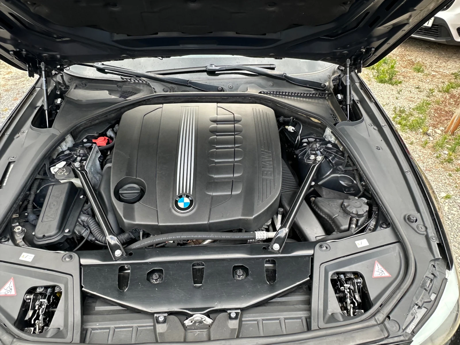 BMW 525 3.0 D-204 k.s., снимка 16 - Автомобили и джипове - 55316826