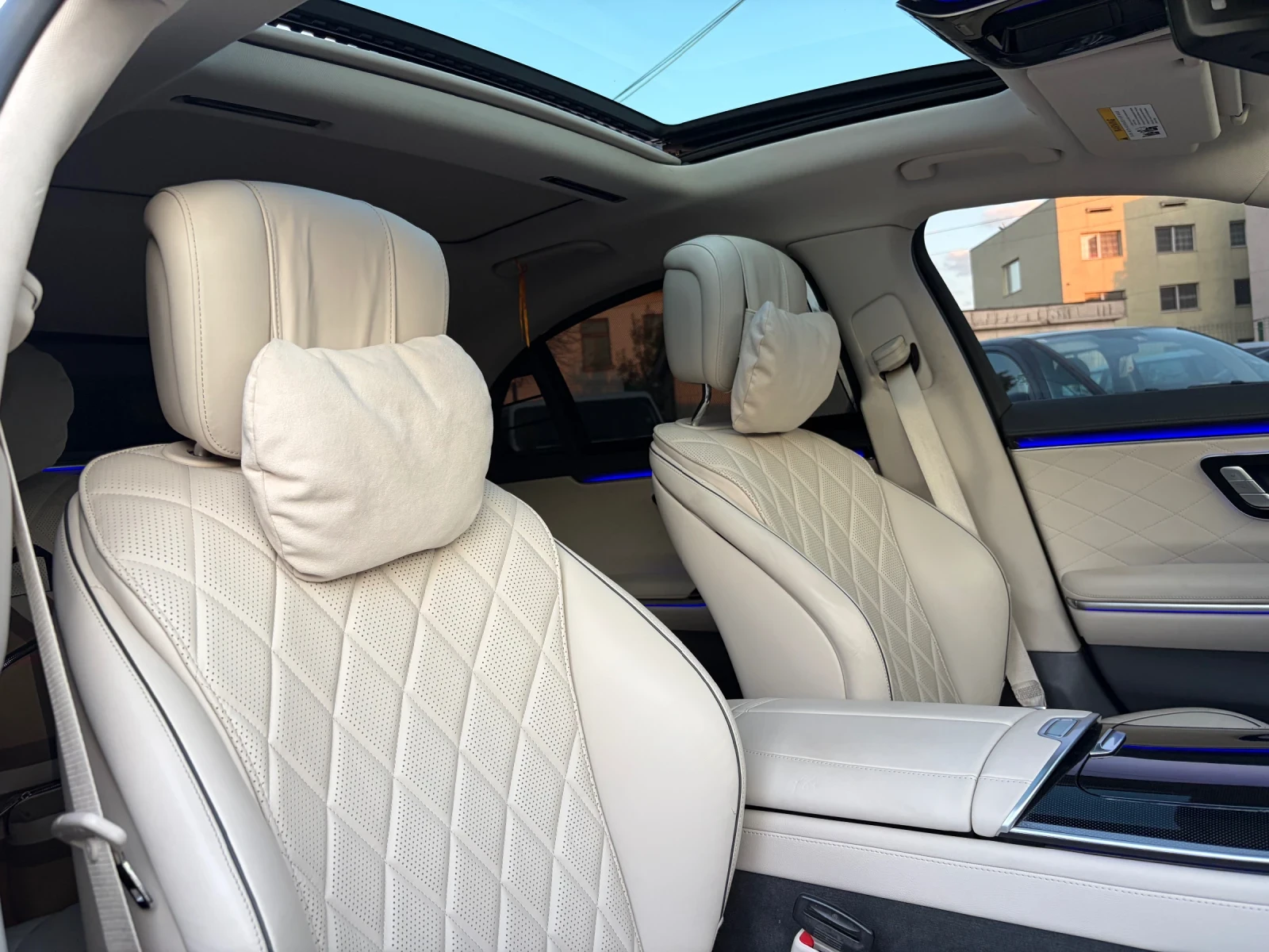 Mercedes-Benz S 580 28000km, снимка 16 - Автомобили и джипове - 55633202
