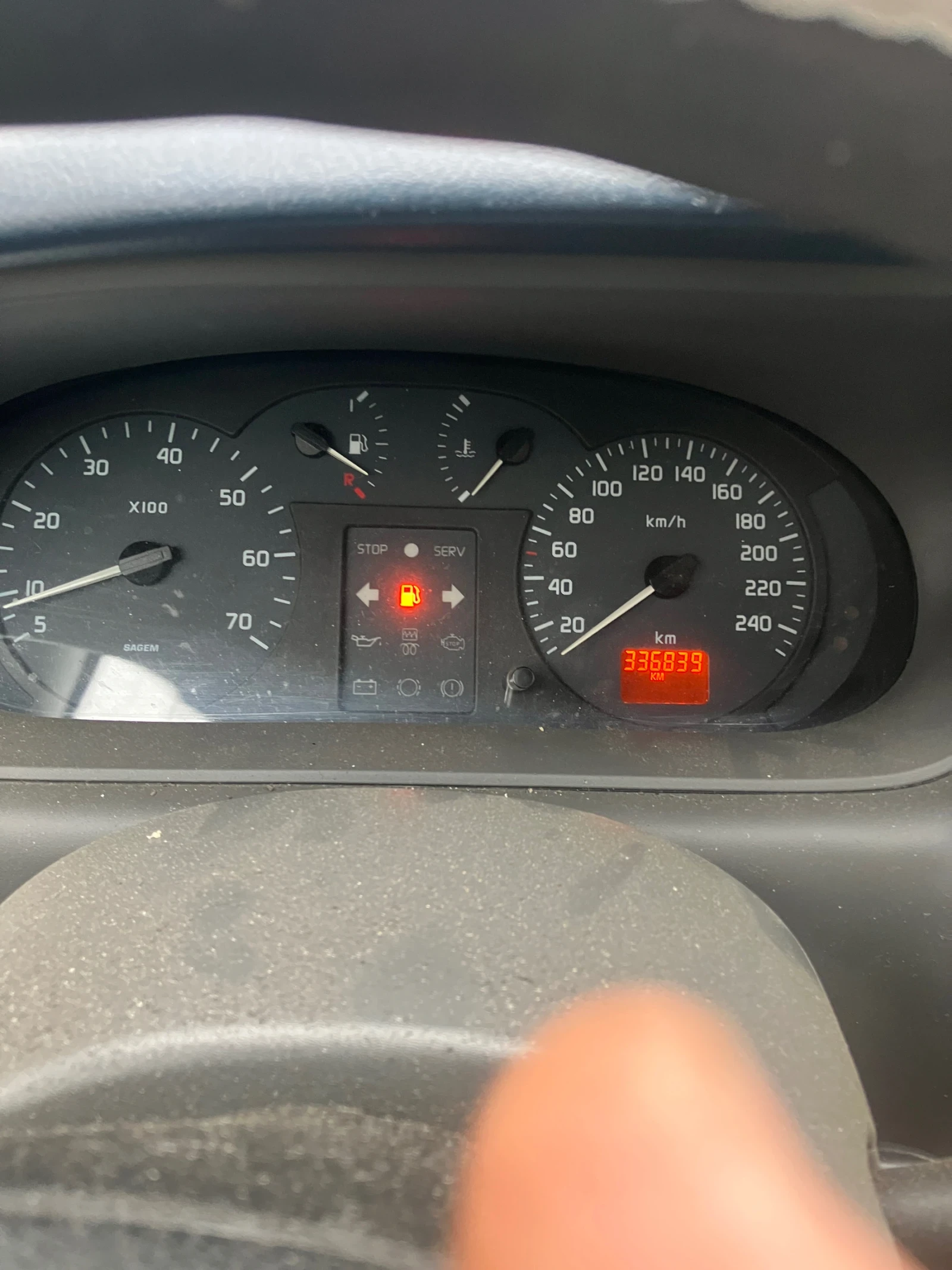 Renault Scenic, снимка 8 - Автомобили и джипове - 56187205