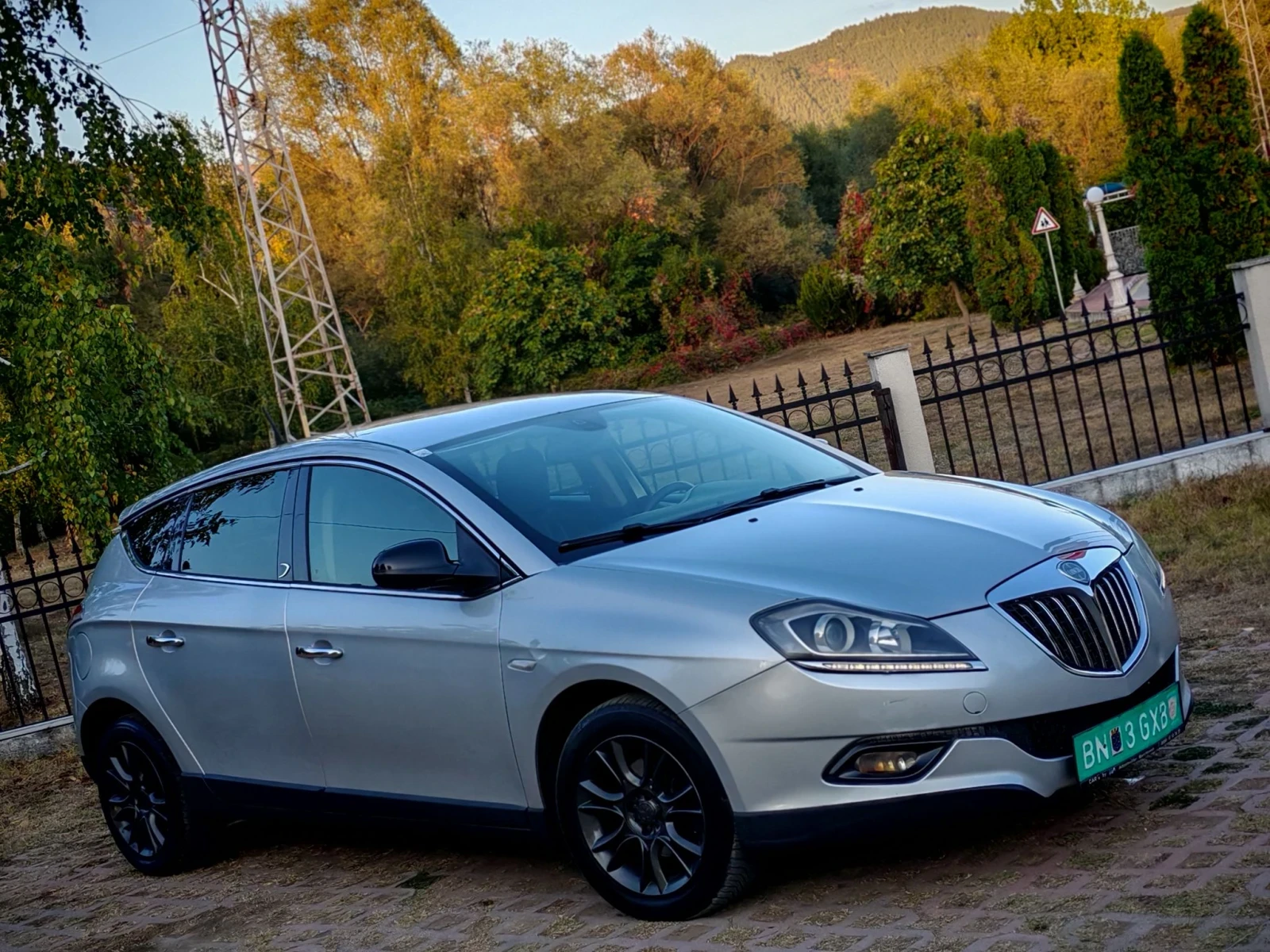 Lancia Delta 1.6M-jet(120)* 6-��������* FACELIFT* ��� ����*  | Mobile.bg � ����������� 8