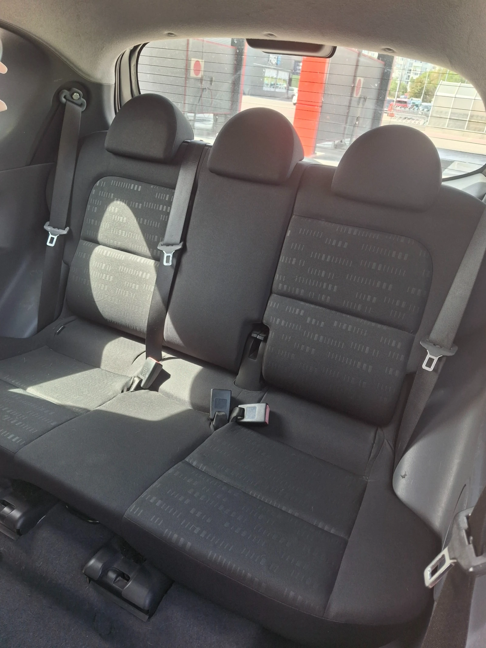 Mitsubishi Colt, снимка 8 - Автомобили и джипове - 56330920