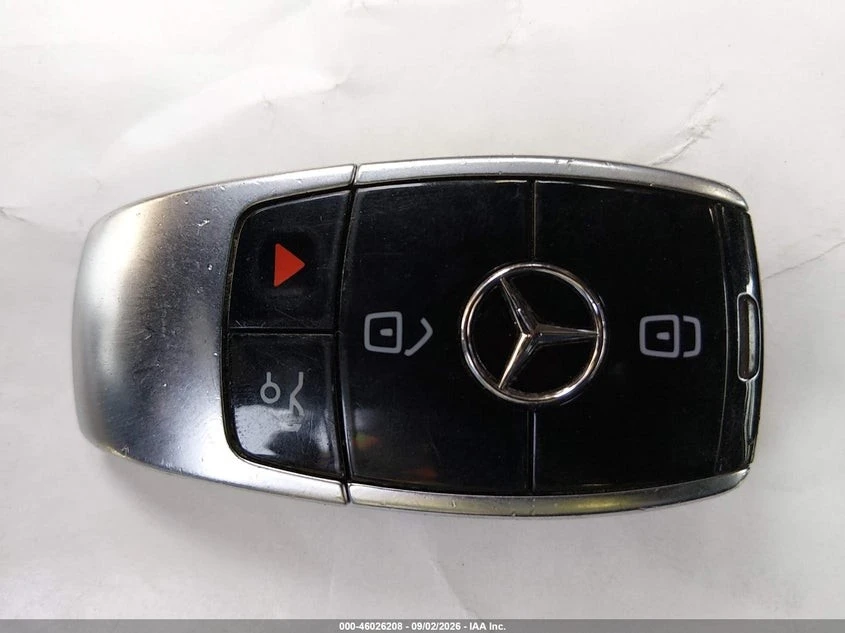 Mercedes-Benz E 53 AMG COUPE, снимка 13 - Автомобили и джипове - 56342723