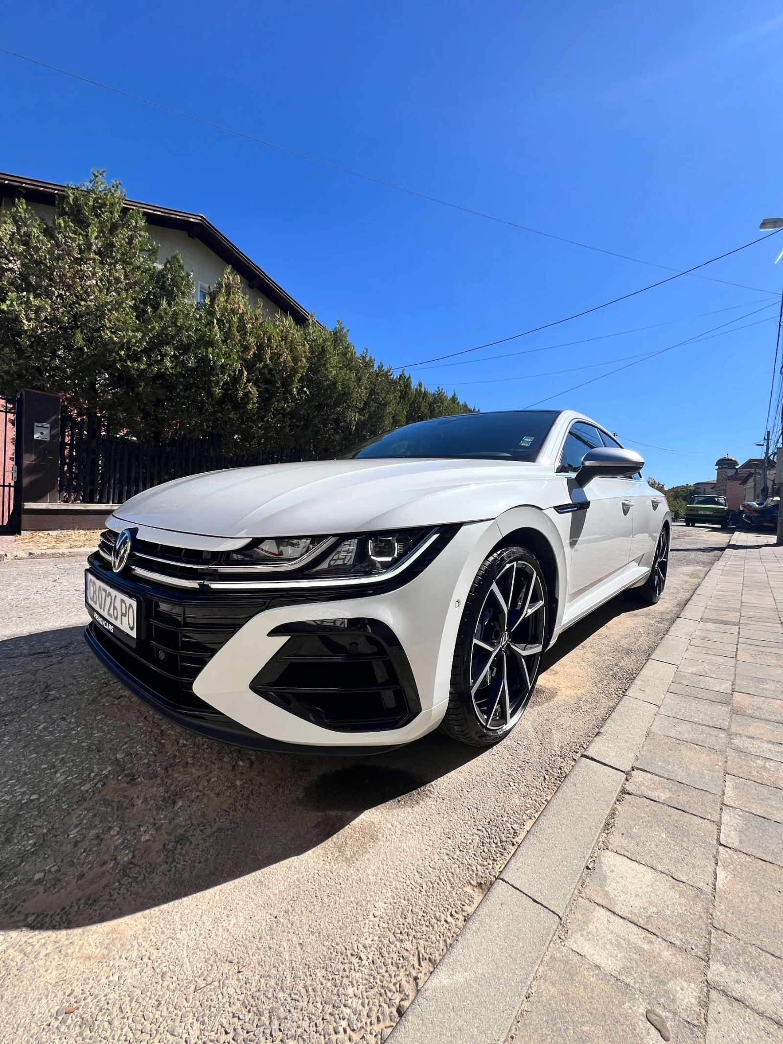 VW Arteon R, снимка 2 - Автомобили и джипове - 56357918