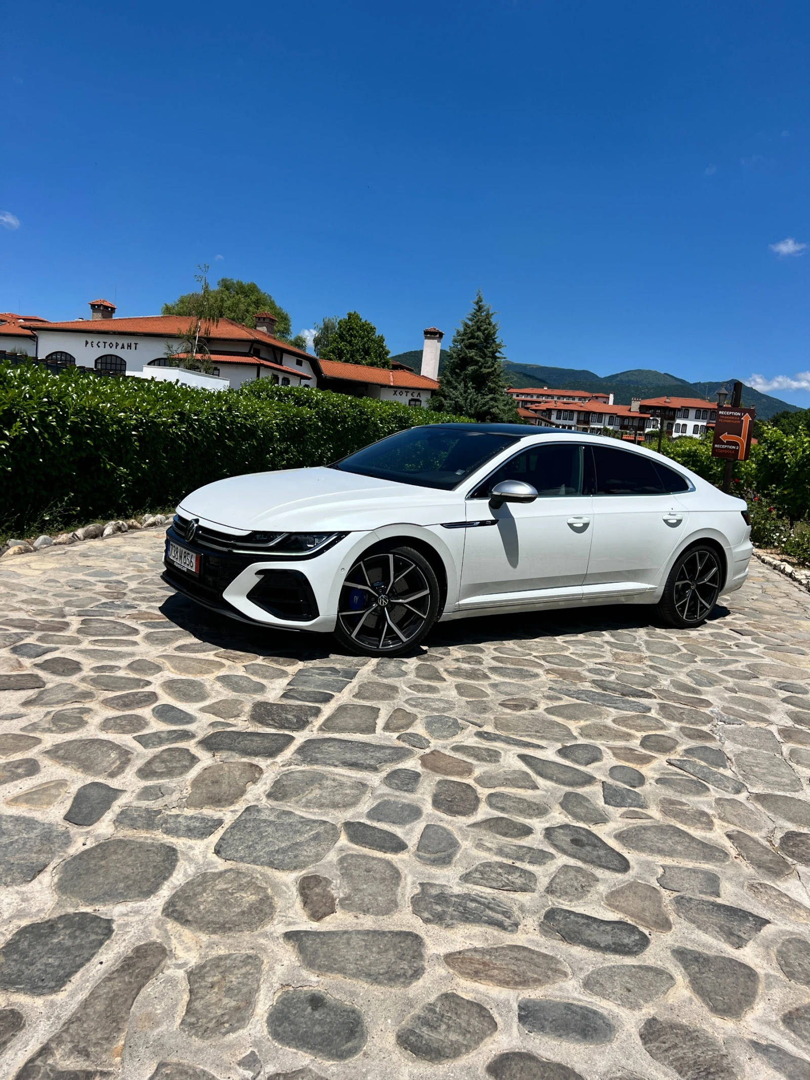 VW Arteon R