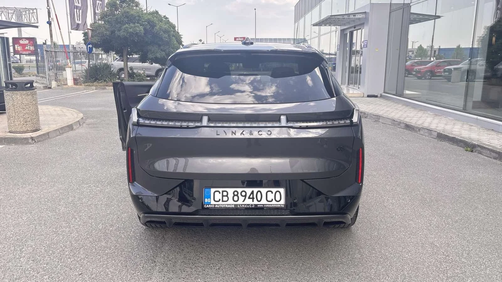 LynkCo 08 MORE Plug-In HYBRID, снимка 4 - Автомобили и джипове - 56623882