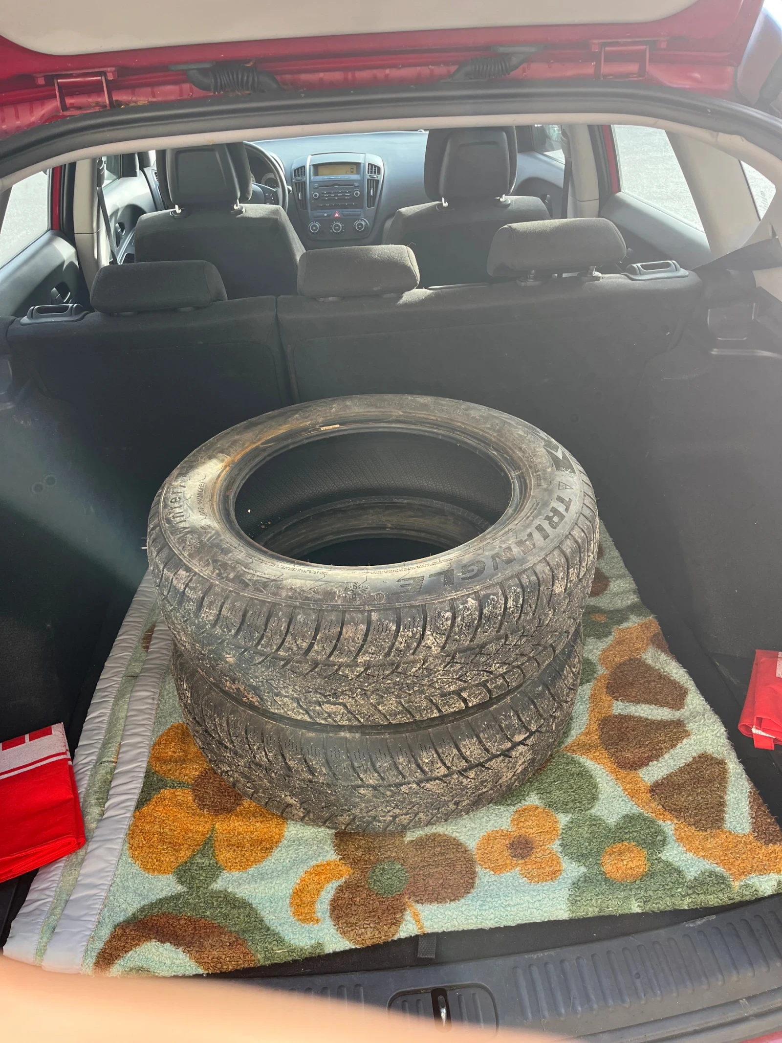 Kia Ceed, снимка 12 - Автомобили и джипове - 56632644