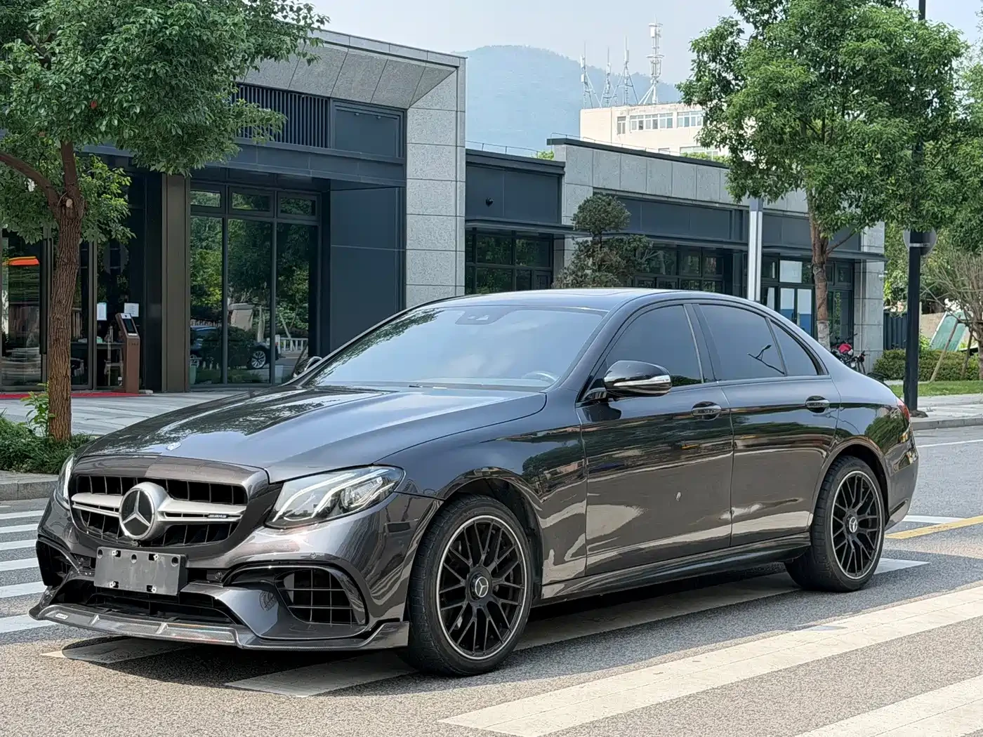Mercedes-Benz E 200 2018* 63 AMG PK* BURMASTER* LONG* ������ ���� | Mobile.bg � ����������� 2