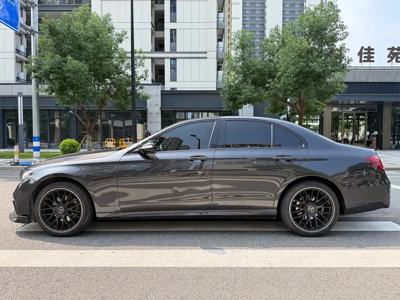 Mercedes-Benz E 200 2018* 63 AMG PK* BURMASTER* LONG* ������ ���� | Mobile.bg � ����������� 8