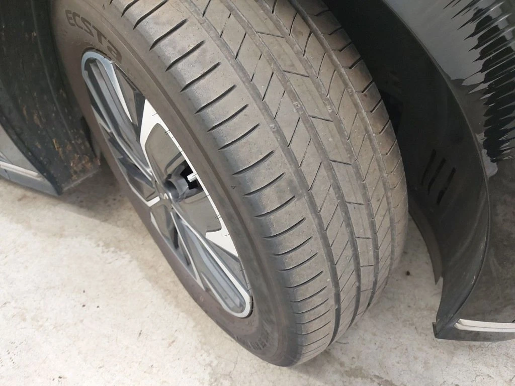 Kia EV6 4x4 Long Range 325PS, снимка 15 - Автомобили и джипове - 56738530