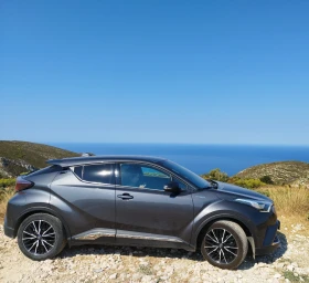 Toyota C-HR 1.8 АГУ, Андроид мултимедия. Всички екстри. Каско, снимка 4