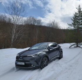 Toyota C-HR 1.8 АГУ, Андроид мултимедия. Всички екстри. Каско, снимка 1