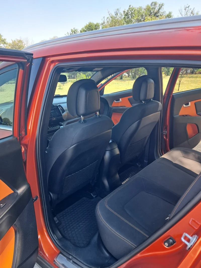 Kia Sportage 1.7 , снимка 12 - Автомобили и джипове - 51850418
