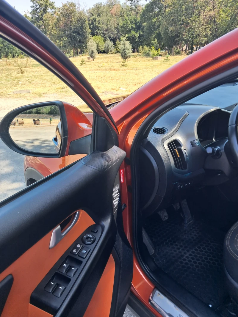 Kia Sportage 1.7 , снимка 7 - Автомобили и джипове - 51850418