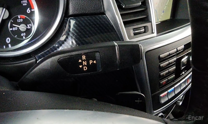 Mercedes-Benz ML 350, снимка 9 - Автомобили и джипове - 52962135