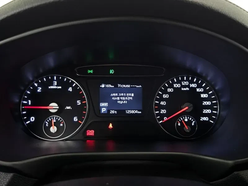 Kia Sorento 2.2 CRDI 4WD - САМО 30% АВАНС, снимка 8 - Автомобили и джипове - 56017288